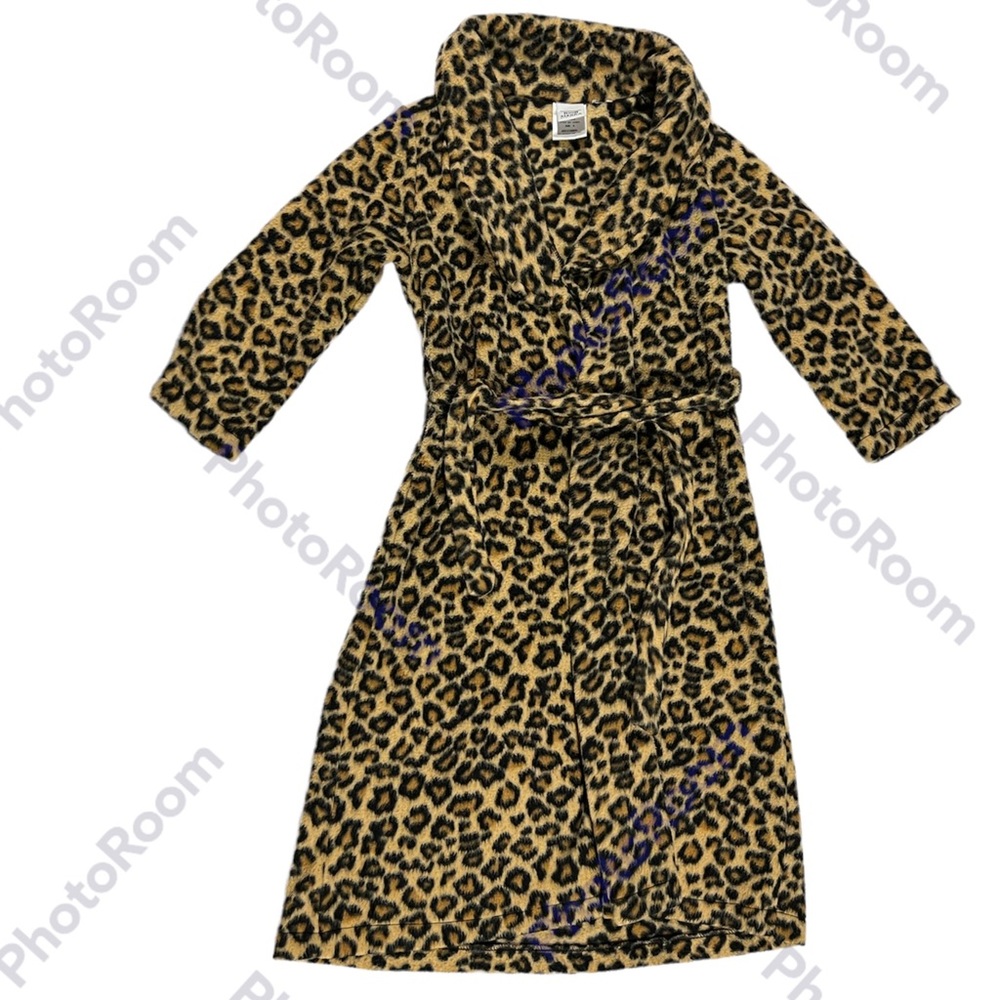 Cheetah animal print soft warm children’s robe size 8